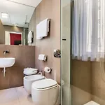Savoy 4*