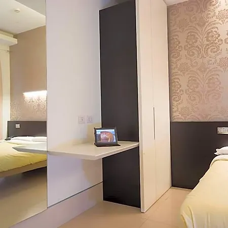 Savoy 4*