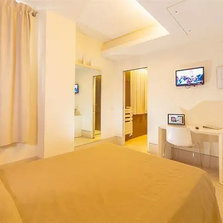 酒店 萨伏伊酒店 4*